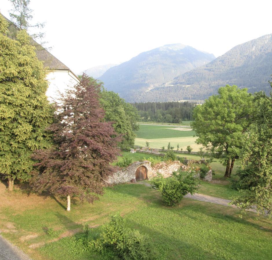 Schloss Manndorf Gaestehaus Kotschach-Mauthen Buitenkant foto